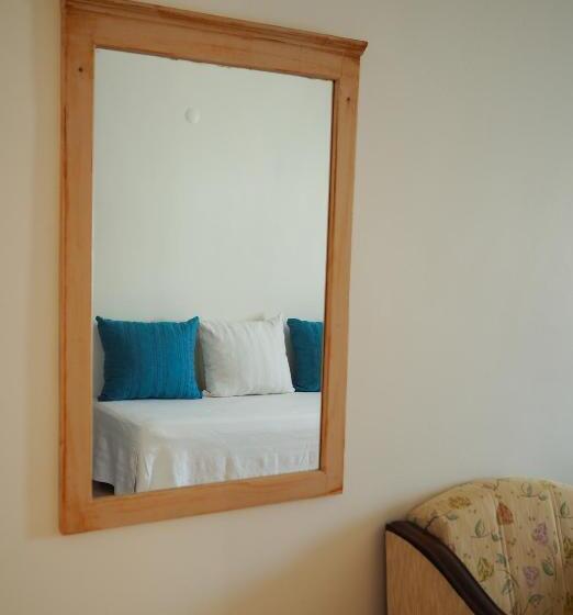 اتاق استاندارد سه نفره, Oya Butik Otel