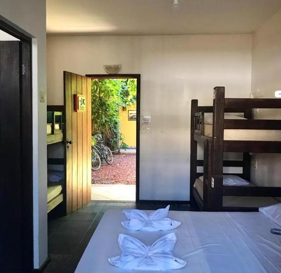 Семейный Номер, Praia Do Forte Hostel
