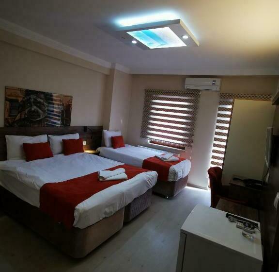 غرفة قياسية مزوَّدة بشُرفة, Ador Troia