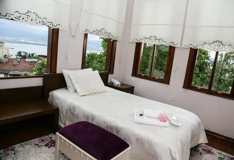带海景的标准房, Izmit Otel