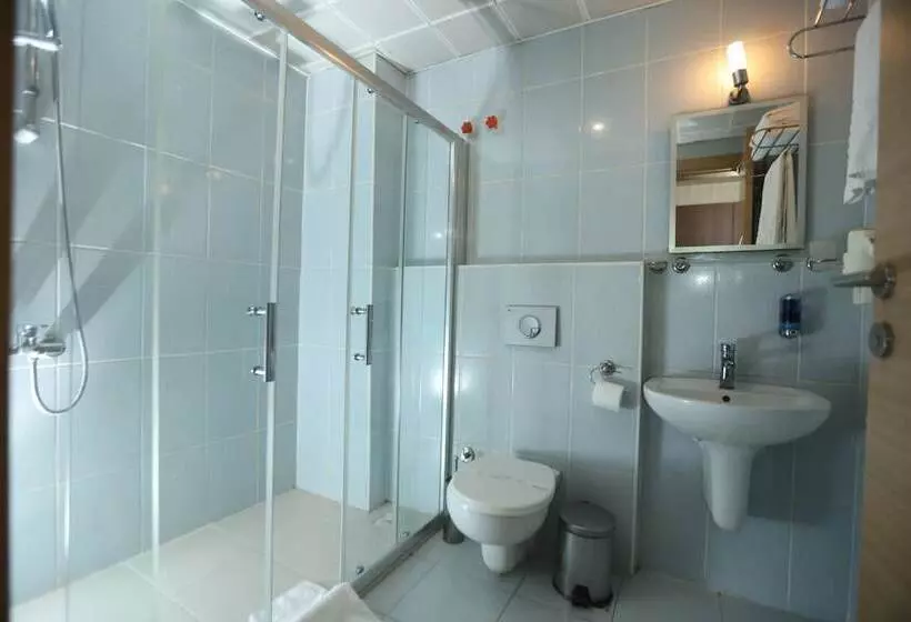 اتاق استاندارد یک نفره, Gun Otel