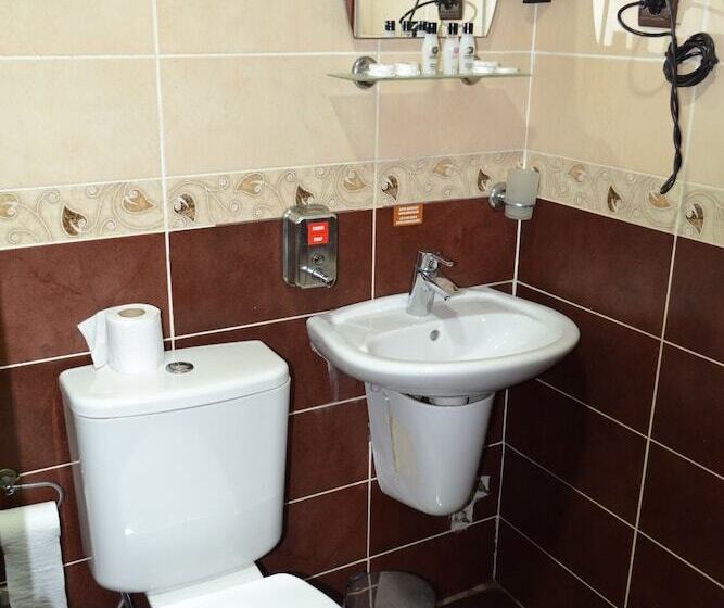 اتاق استاندارد سه نفره, Adana Kucuksaat