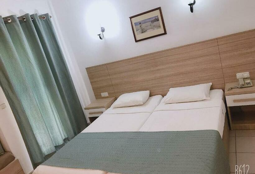 آپارتمان 1 خوابه, Ant Apart