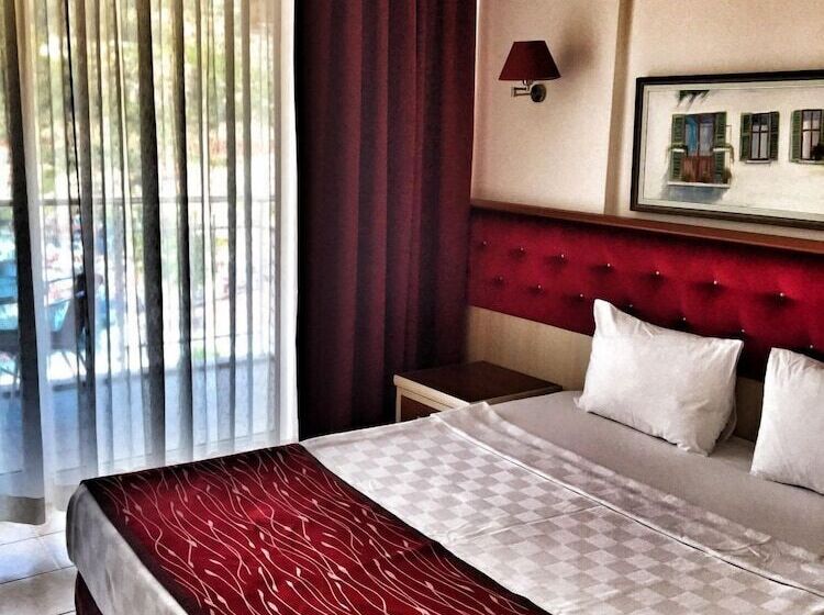 ファミリールーム, Calipso Beach Turunc