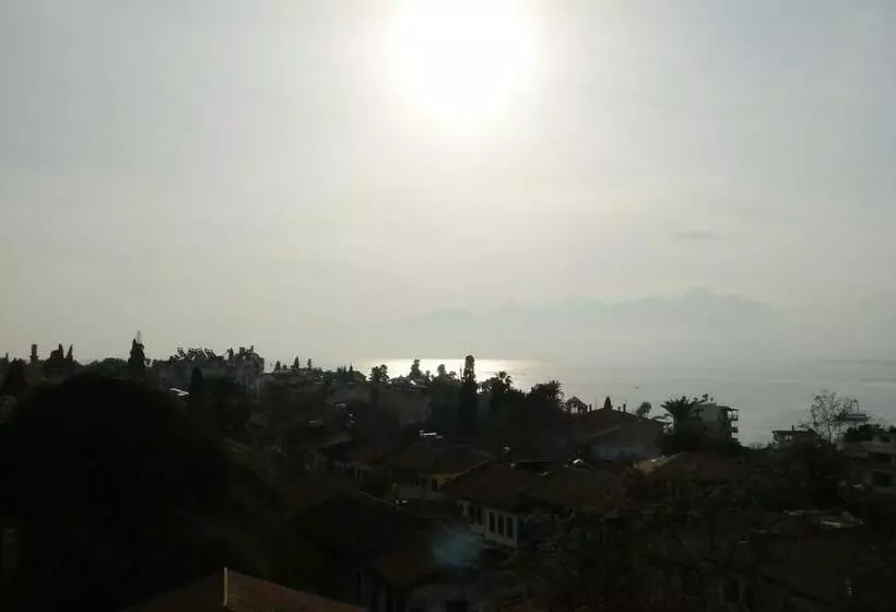 اتاق استاندارد, Sunrise