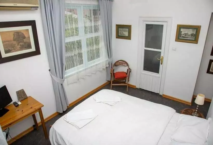 اتاق استاندارد با چشمانداز دریا, Villa Tulipan