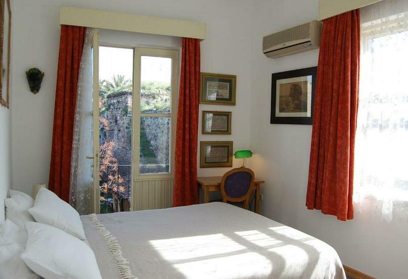 اتاق استاندارد, Villa Tulipan