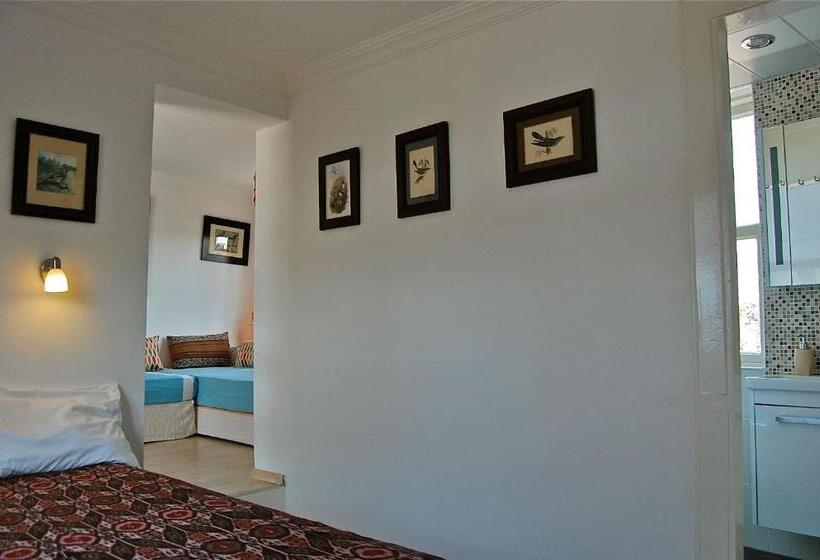 اتاق استاندارد با چشم‌انداز دریا, Villa Tulipan