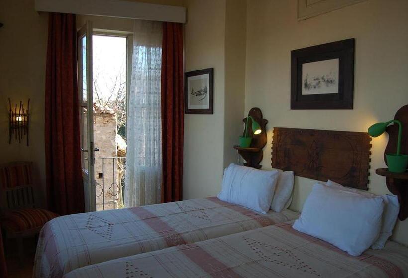سوییت با چشم‌انداز دریا, Villa Tulipan