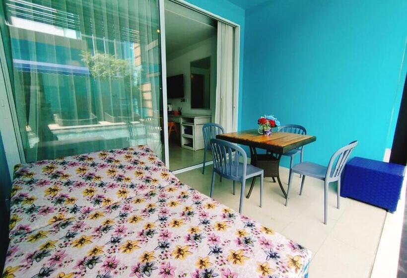 Номер Deluxe, Beach Walk Boutique Resort