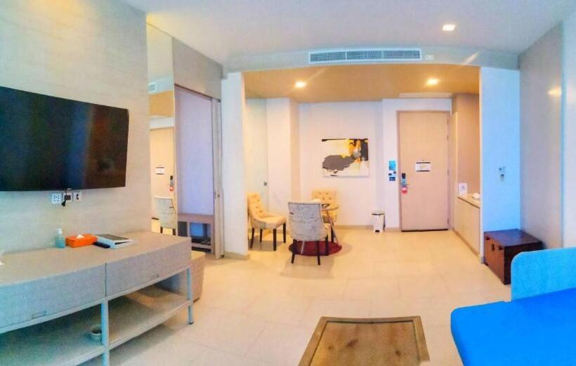 침실 1개 바다 전망 아파트, Beach Walk Boutique Resort