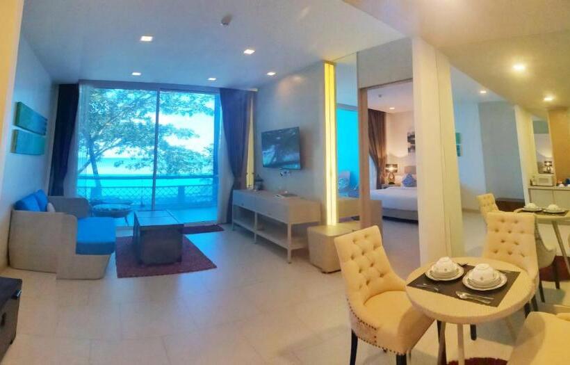 Апартаменты 1 Спальня Вид на Море, Beach Walk Boutique Resort
