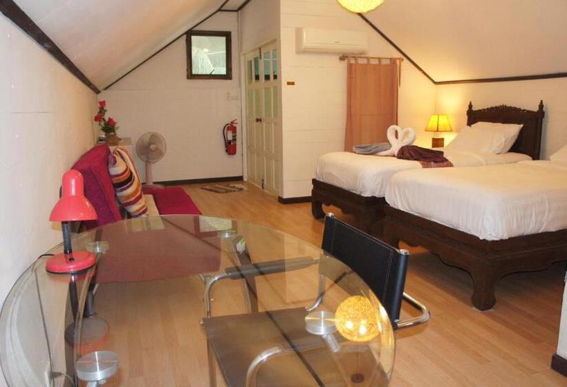 스탠다드 룸, Phuket Gay Homestay