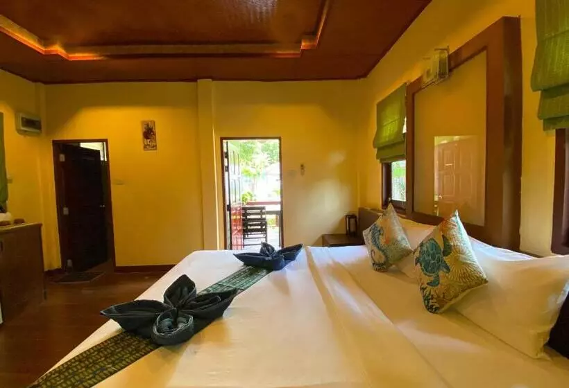اتاق لوکس, Everest Resort Samui Sha Plus