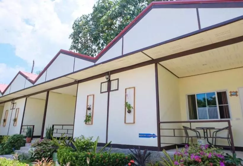 اتاق سوپریور, Everest Resort Samui Sha Plus