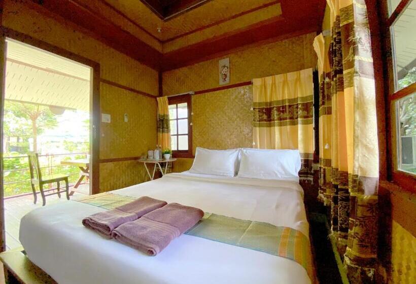 스탠다드 방갈로, Everest Resort Samui Sha Plus