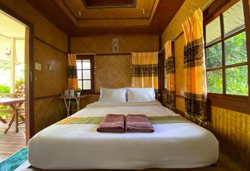 스탠다드 방갈로, Everest Resort Samui   Sha Plus