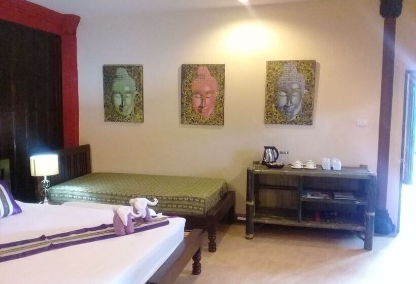 Люкс Повышенной Комфортности, Baan Ton Rak Boutique Resort