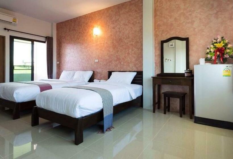 行政三人间, Benya