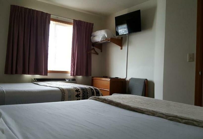 Deluxe Junior Suite, Hillcrest Inn