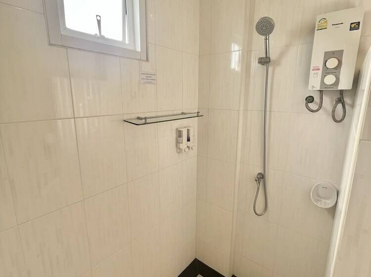 스위트, Js Residence Krabi