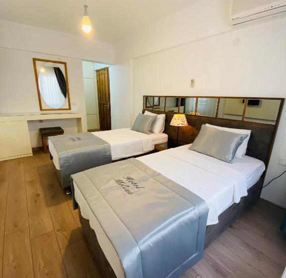 غرفة قياسية ذات إطلالة, Melisa