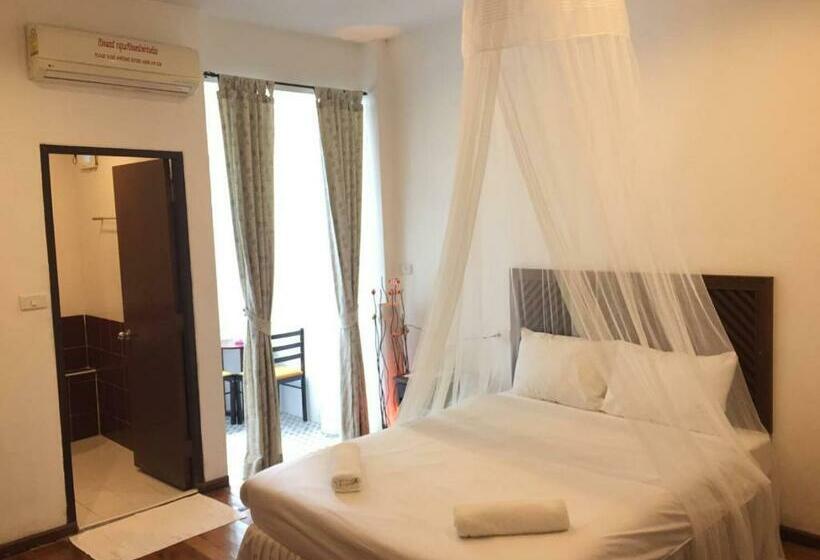 스탠다드 룸, Nawaporn Place