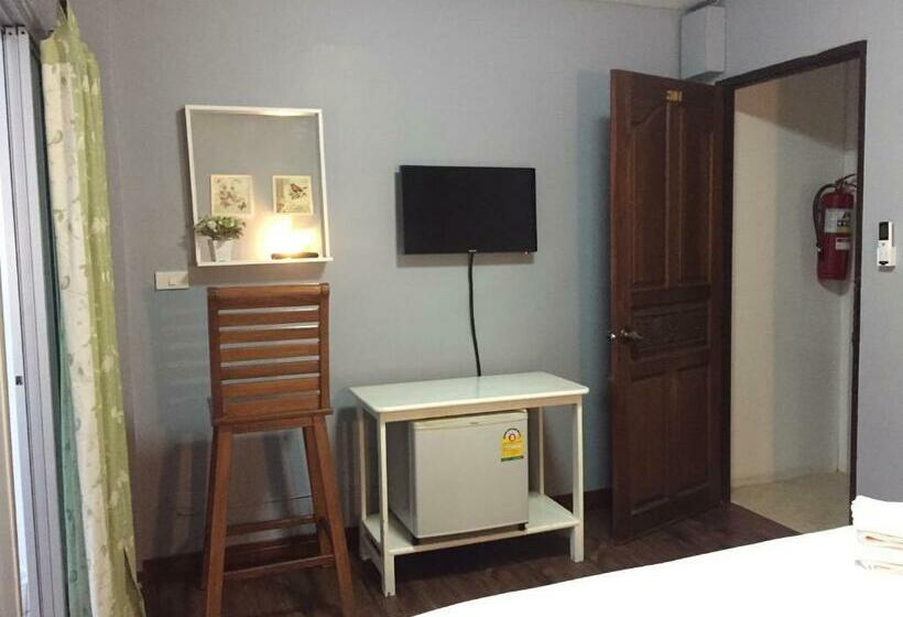 스탠다드 룸, Nawaporn Place