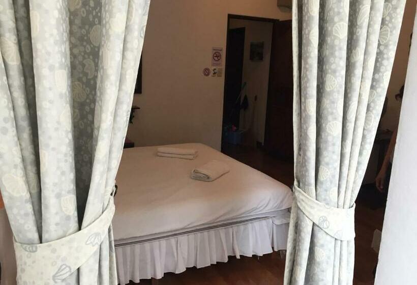 스탠다드 룸, Nawaporn Place