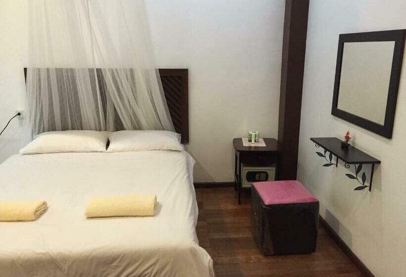 스탠다드 룸, Nawaporn Place