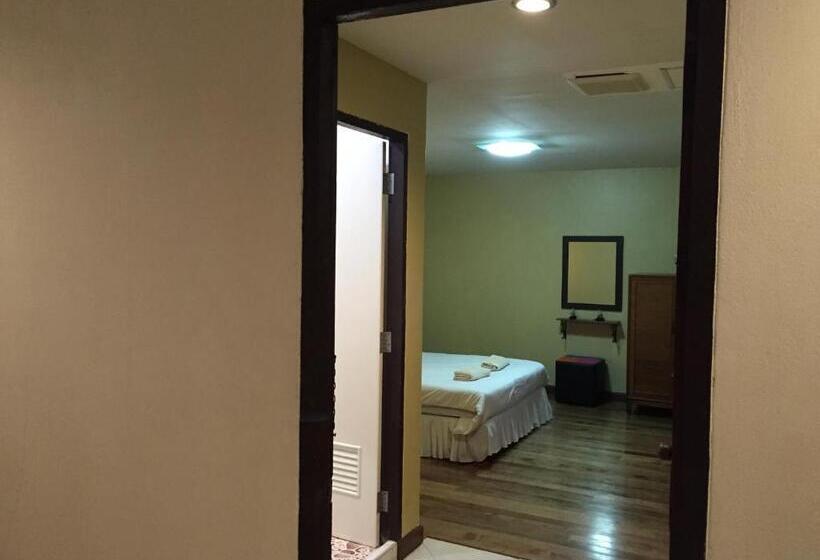 스탠다드 룸, Nawaporn Place