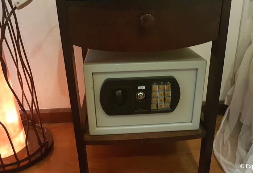 스탠다드 룸, Nawaporn Place