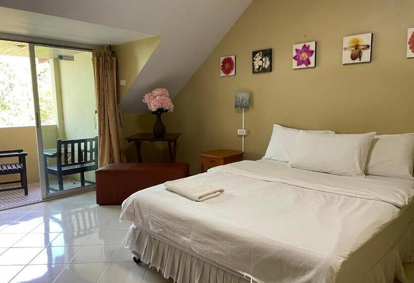 스탠다드 룸, Nawaporn Place