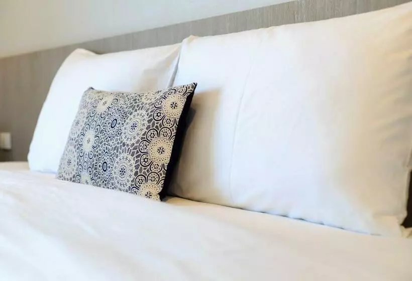 اتاق لوکس, Recenta Phuket Suanluang