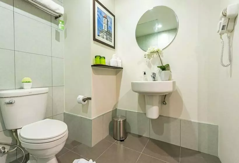 اتاق لوکس, Recenta Phuket Suanluang