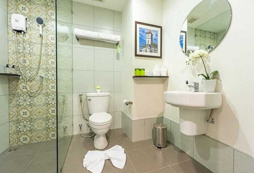 اتاق لوکس, Recenta Phuket Suanluang