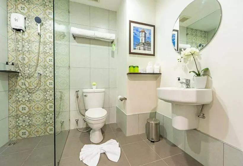اتاق لوکس, Recenta Phuket Suanluang