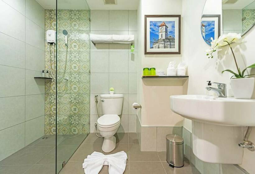 اتاق لوکس, Recenta Phuket Suanluang