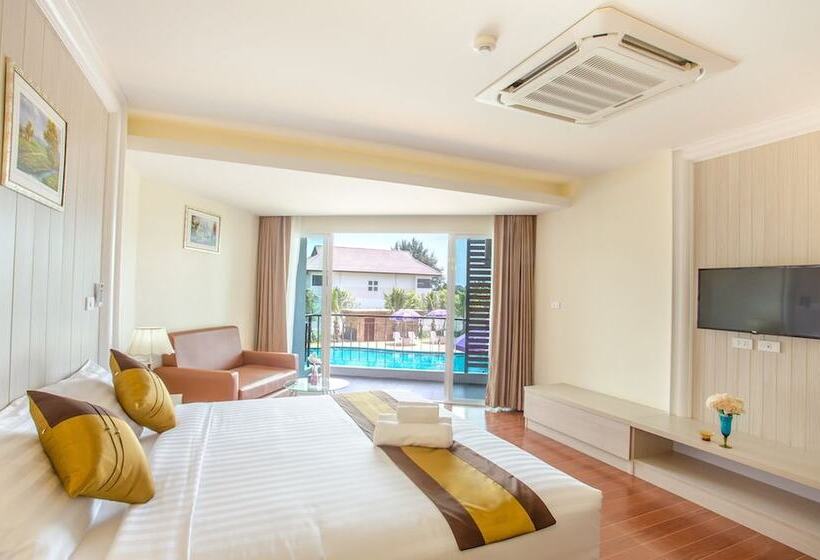 غرفة سوبيريور, Saint Tropez Beach