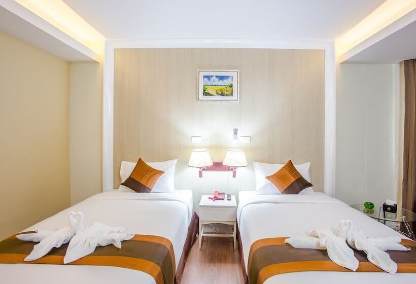 غرفة سوبيريور, Saint Tropez Beach