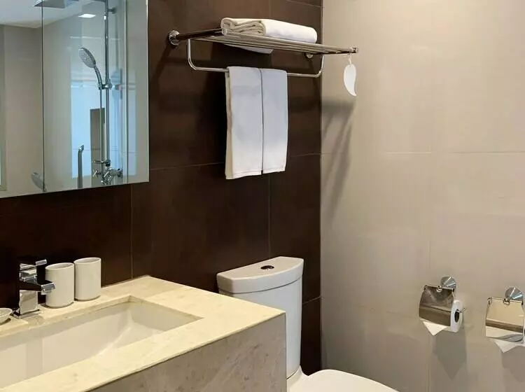 استودیو اجرایی, Somerset Ekamai Bangkok