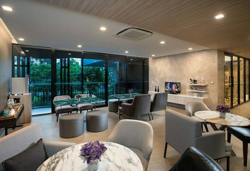 エクゼクティブワンルーム, Somerset Ekamai Bangkok