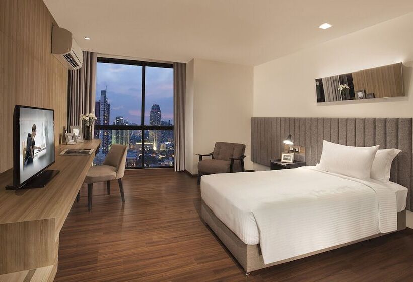 デラックススタジオ, Somerset Ekamai Bangkok