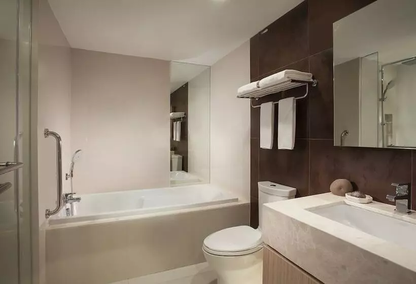 2 Bedroom Premium Apartment, Somerset Ekamai Bangkok