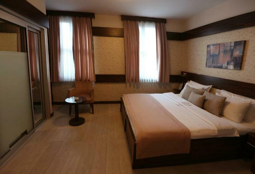 اتاق استاندارد, Wes