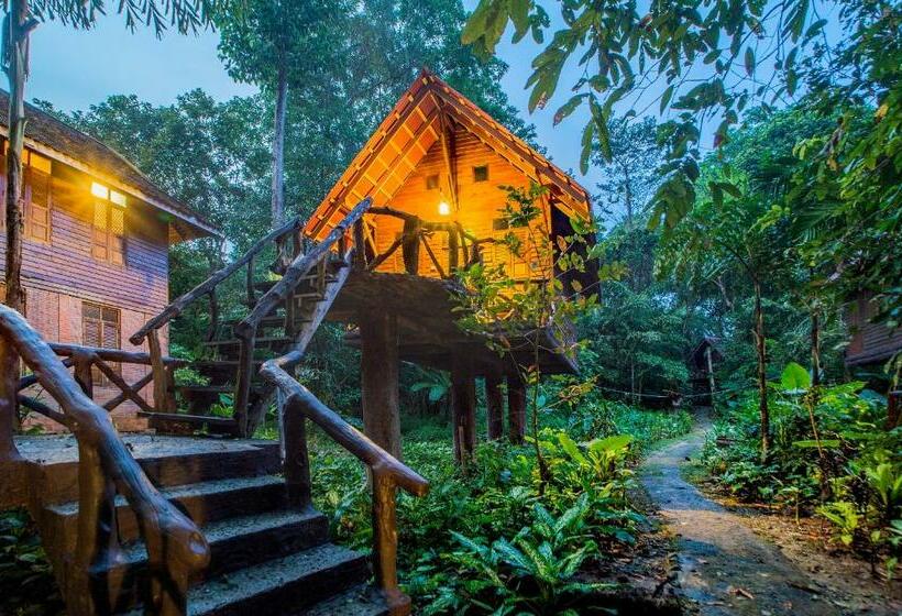 غرفة قياسية ثلاثية, Art S Riverview Lodge