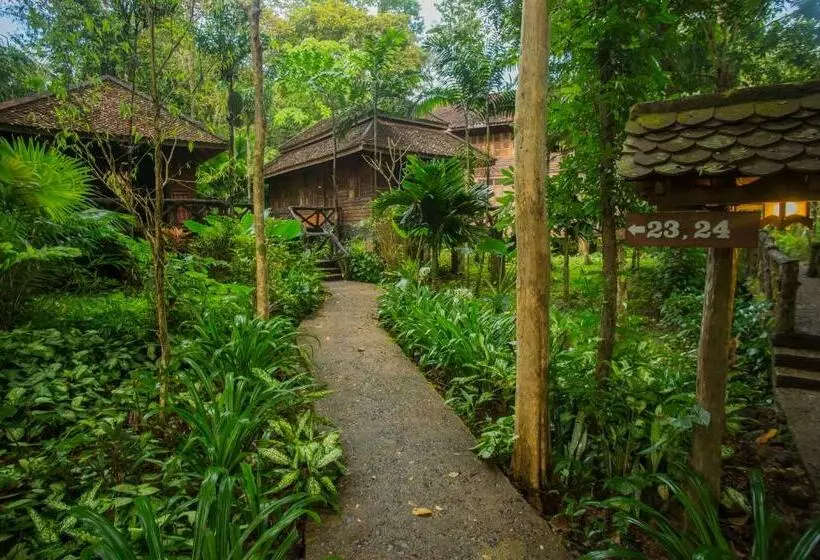 Standard Kolmen Hengen Huone, Art S Riverview Lodge
