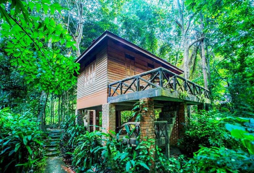 غرفة قياسية رباعية, Art S Riverview Lodge