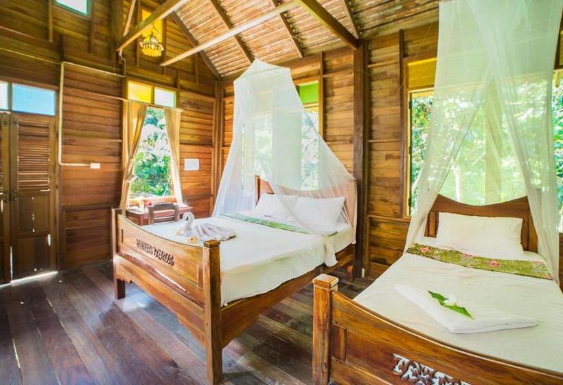 スタンダード４人部屋, Art S Riverview Lodge