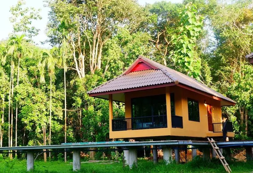 Deluxe-huone, Art S Riverview Lodge